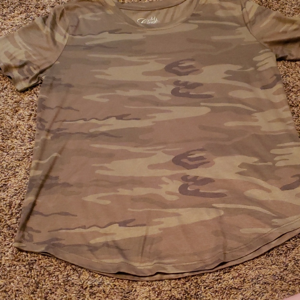 Camo tee. EVERYTHING must go!Any reasonable offer